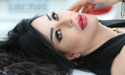 ستغني مع مغني شعبي مصري حادث يمنع زينات من الوصول الى سوريا